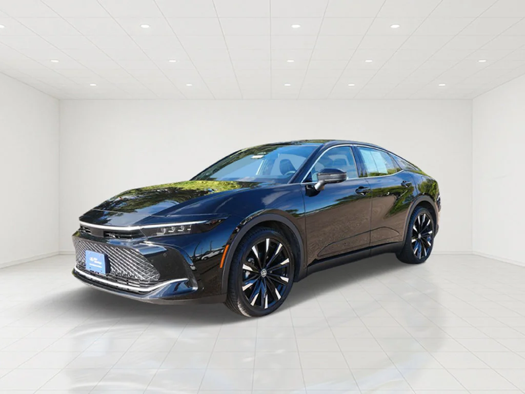 Certified Used 2023 Black Toyota Platinum image 2