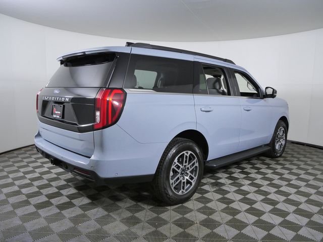Certified Used 2025 Gray Ford Active image 9