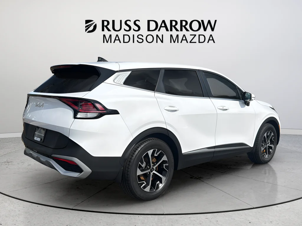 Used 2023 White Kia EX image 5