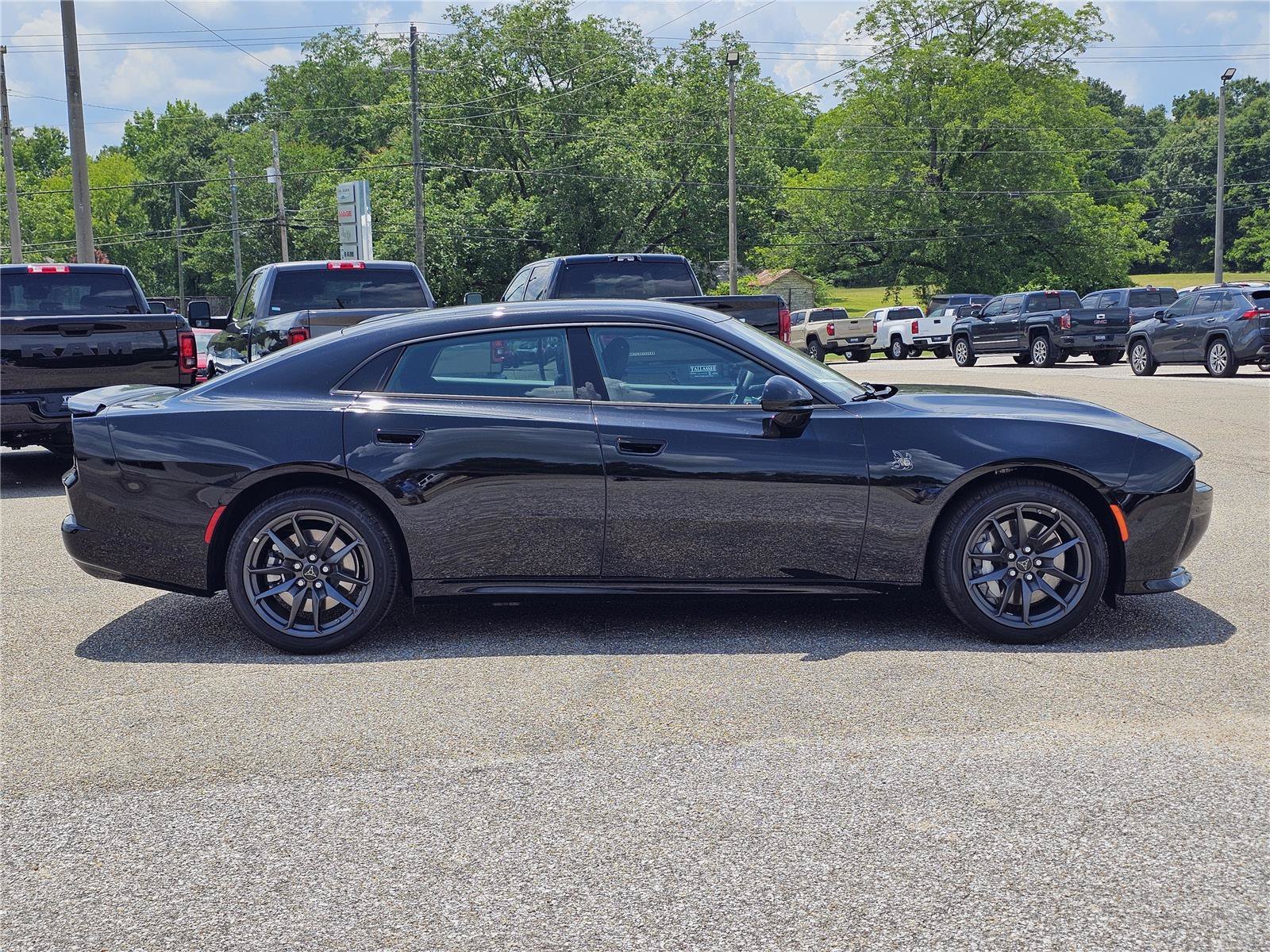 New 2026 Diamond Black Crystal Pearlcoat Dodge Scat Pack image 8