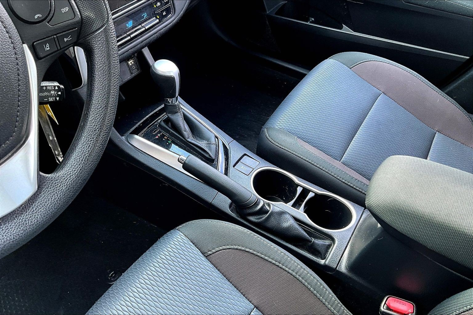 Used 2017 Silver Toyota LE image 16