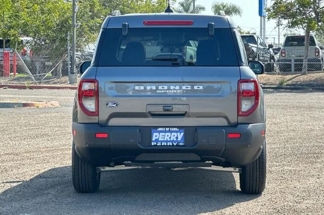 New 2026 Carbonized Gray Metallic Ford Big Bend® image 27