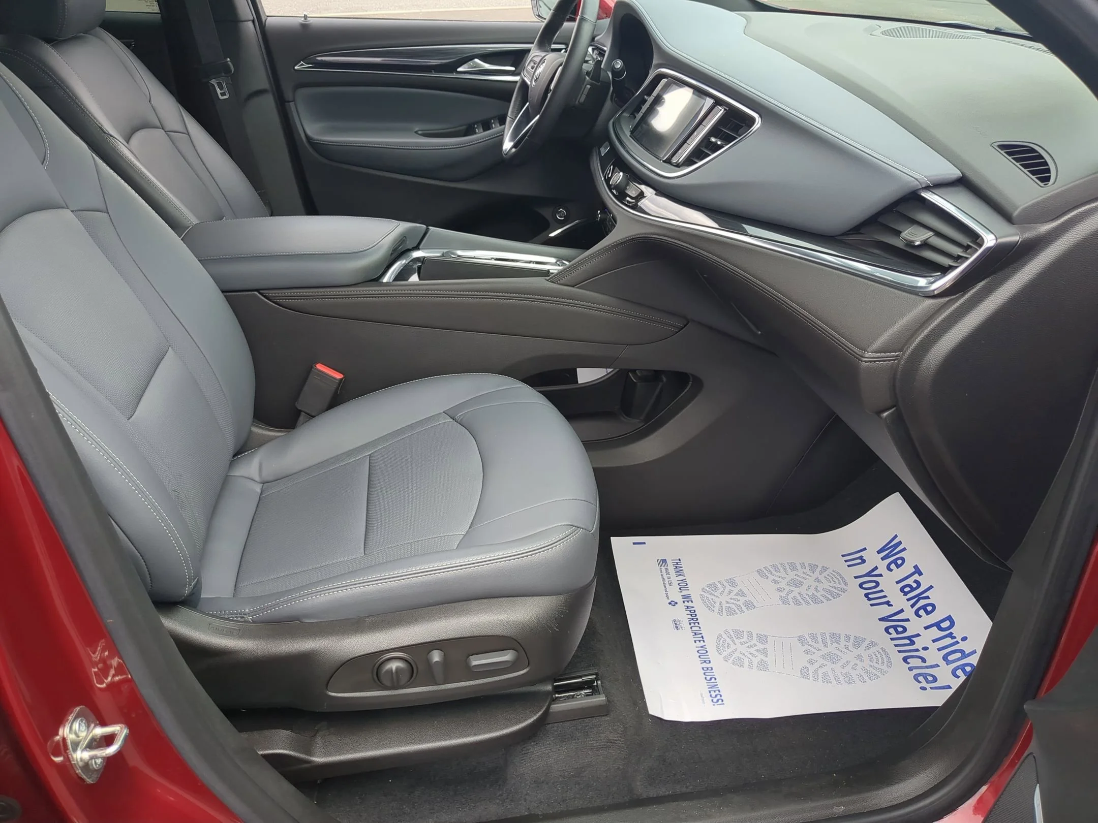 Used 2023 Cherry Red Tintcoat Buick Essence image 26