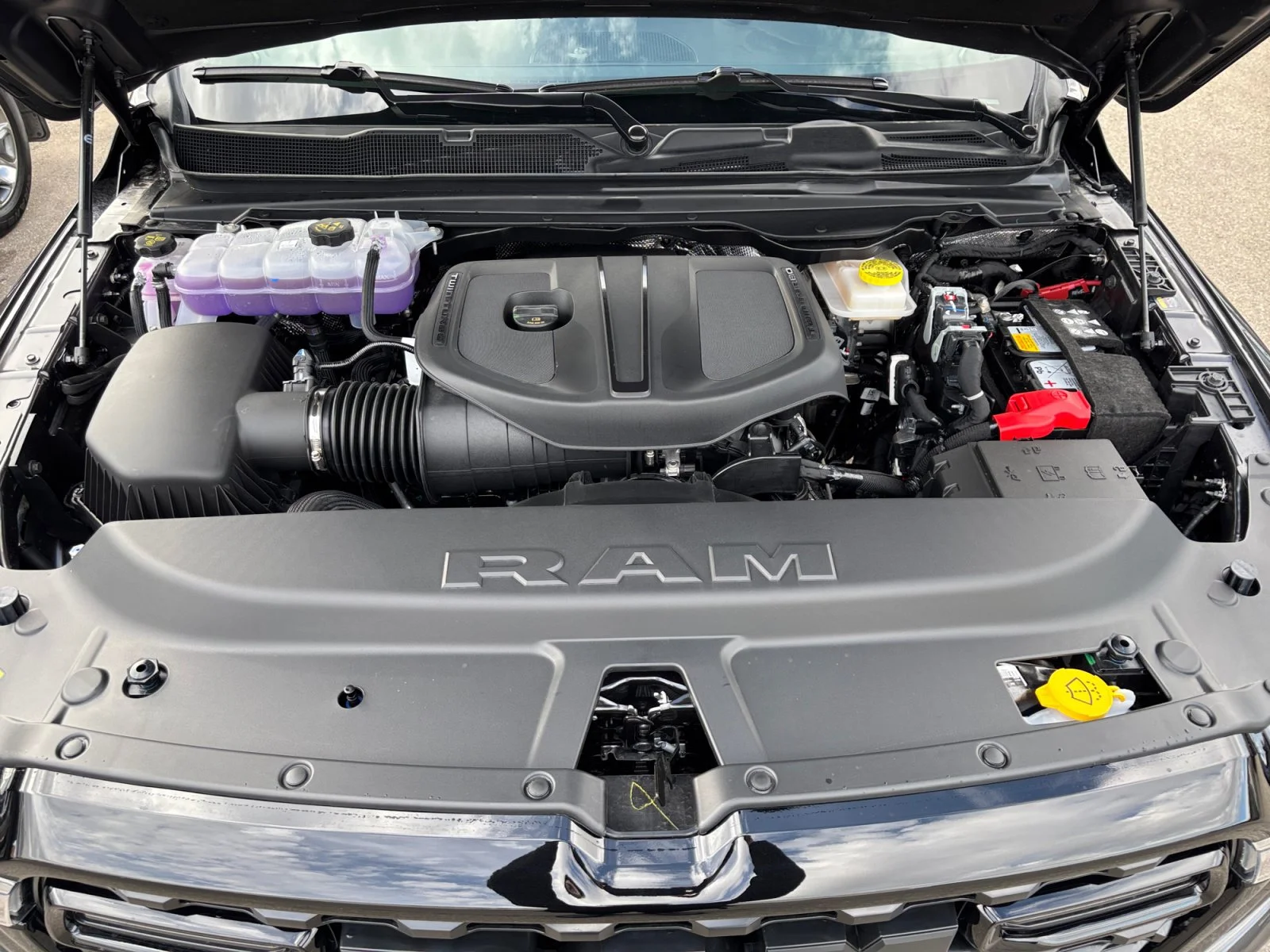 New 2027 Granite Crystal Metallic Ram Big Horn image 20