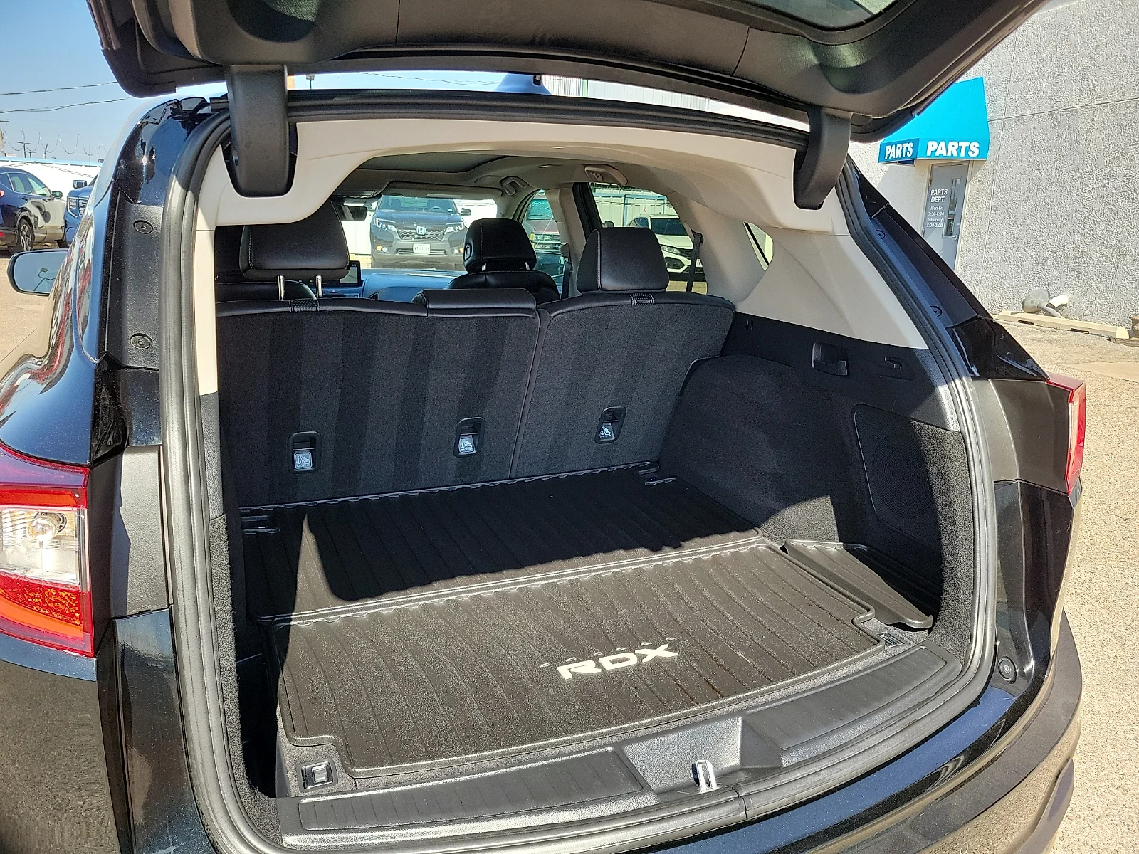 2025 Acura RDX Technology Package - Photo 15