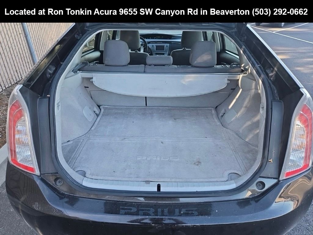 Used 2015 Black Toyota Two image 12