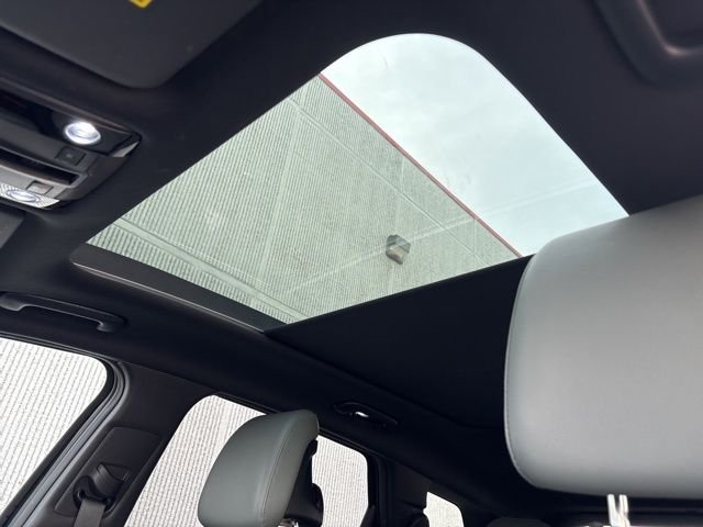 Certified Used 2024 Ebony Black Kia X-Line image 28