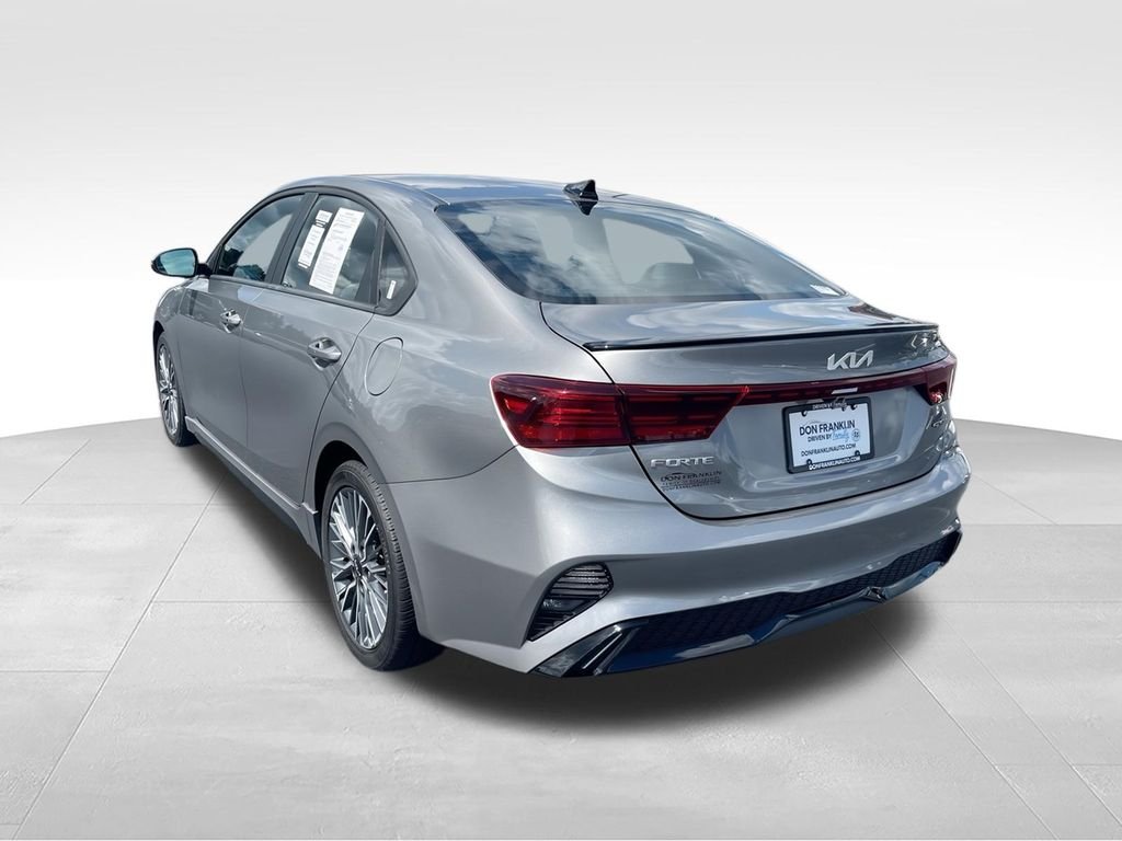 Used 2022 Gray Kia GT-Line image 5