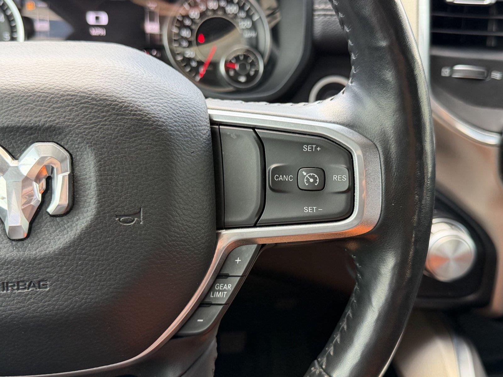 Used 2020 Patriot Blue Pearlcoat Ram Laramie image 22