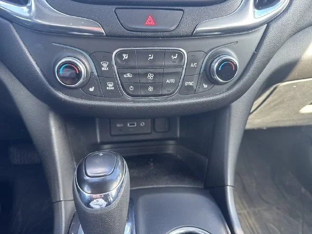 Used 2020 NIGHTFALL GRAY METALLIC Chevrolet LT image 21