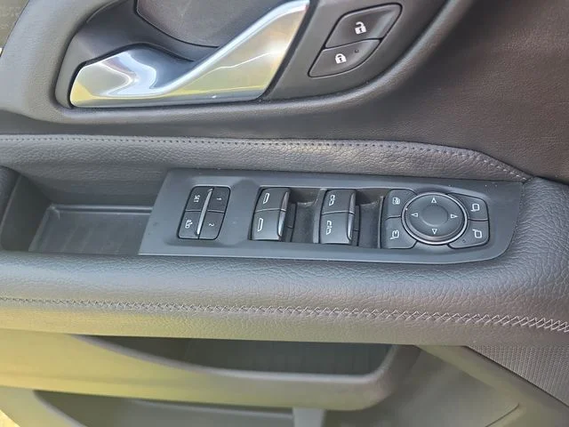 Used 2021 Gray GMC Denali image 29