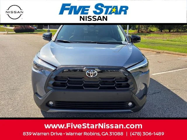 Used 2026  Toyota XLE image 2