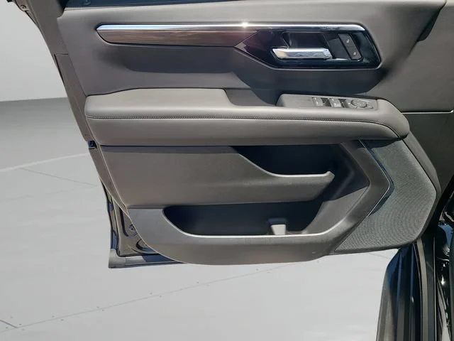 New 2026 Black Chevrolet LS image 19