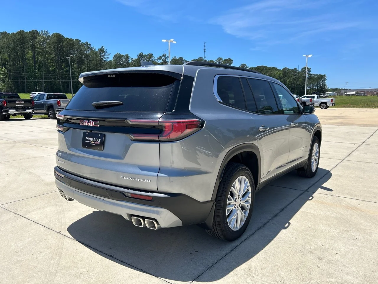 New 2026 Sterling Metallic GMC Elevation image 3