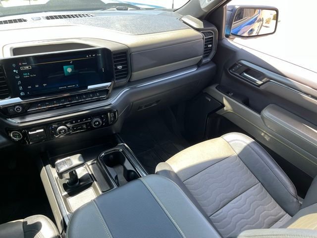 Used 2023 Glacier Blue Metallic Chevrolet ZR2 image 13