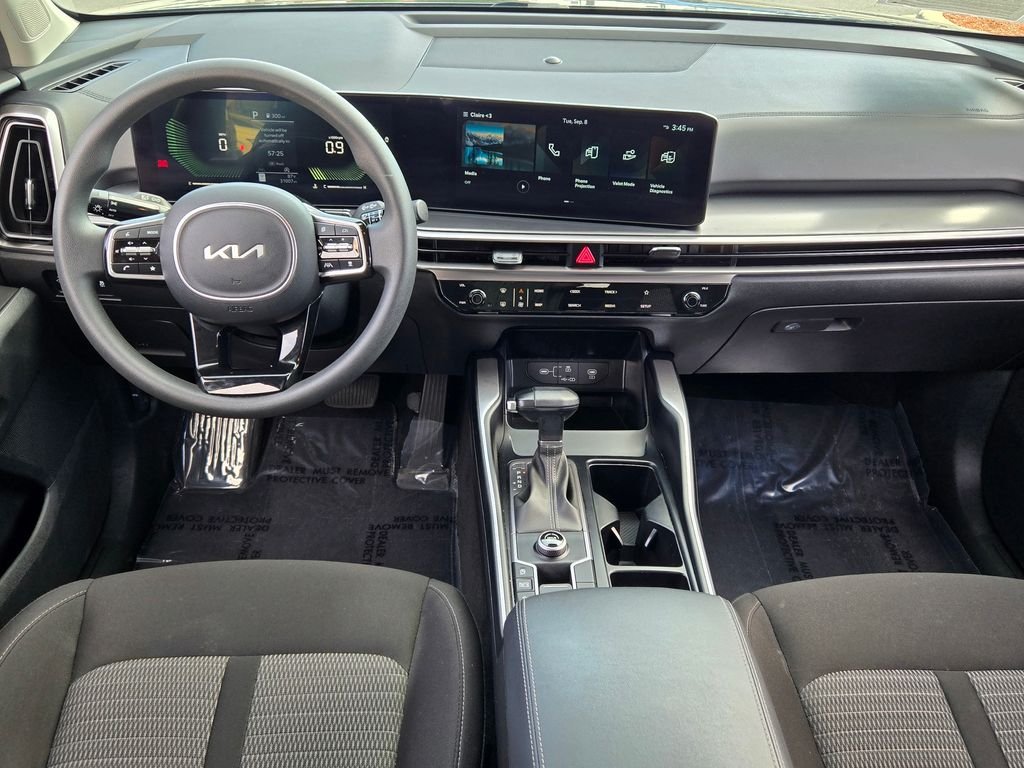 2024 Kia Sorento LX - Photo 27