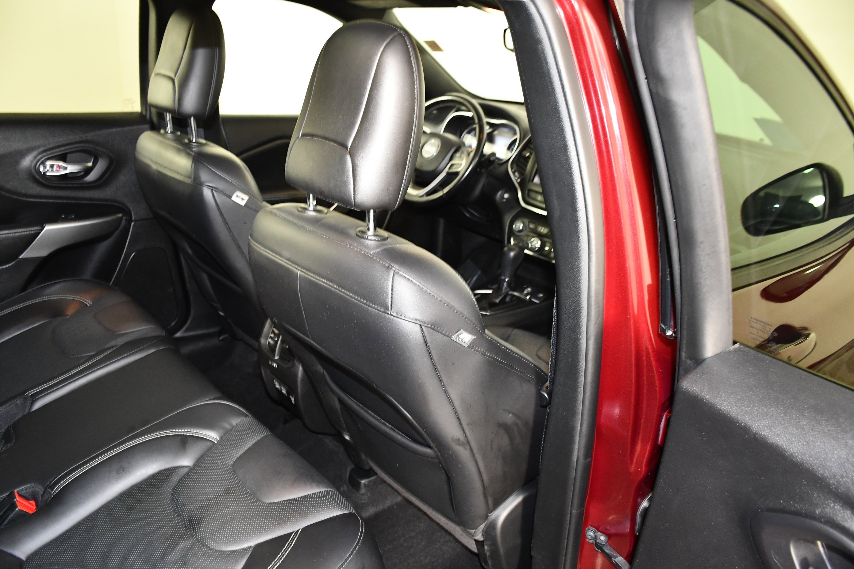 Used 2021 Velvet Red Pearlcoat Jeep 80th Anniversary image 45