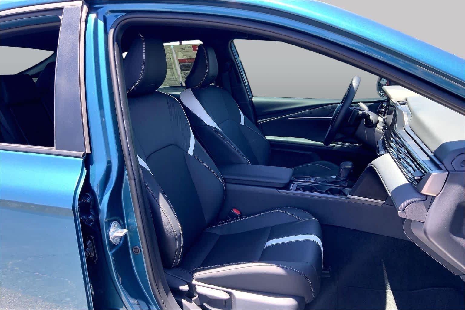 Used 2026 Ocean Gem Toyota SE image 9
