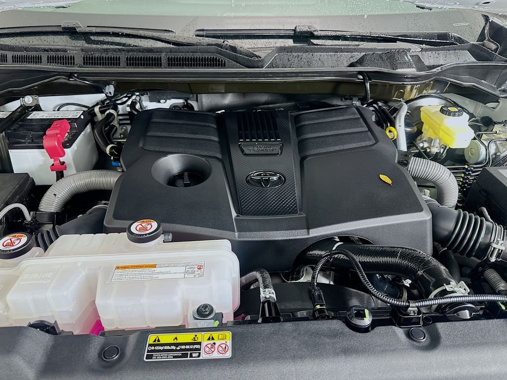 Used 2026 White Toyota SR5 image 30