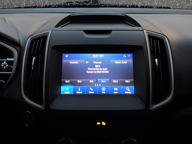 Used 2020 Black Ford SEL image 22