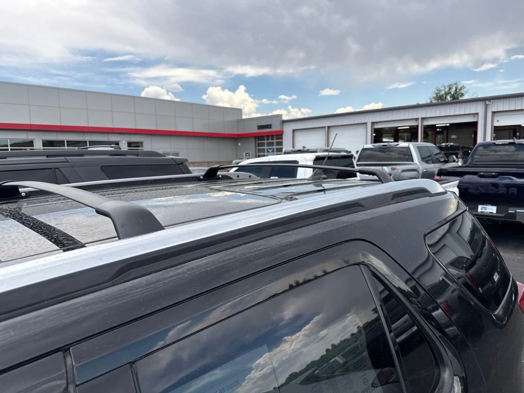 Used 2019 Black Metallic Ford Platinum image 21
