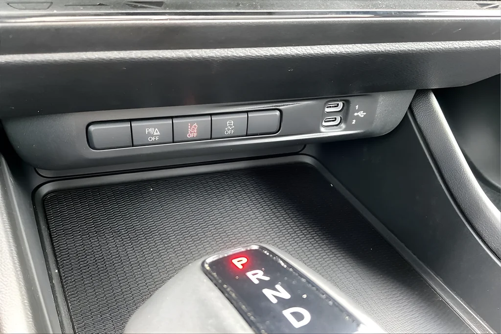 New 2025 Diamond Black Crystal Pearlcoat Dodge R/T image 13