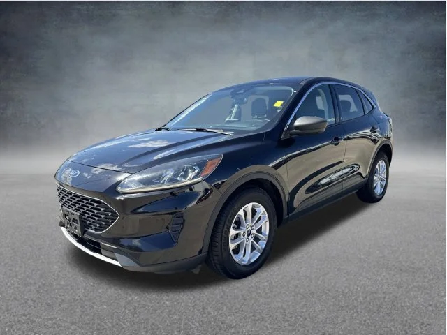 Used 2022 Black Ford SE image 6
