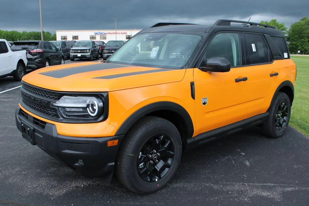 New 2026 Orange Ford Big Bend image 3