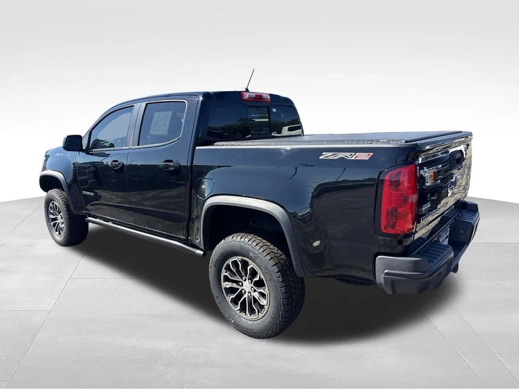 Used 2018 Black Chevrolet ZR2 image 4