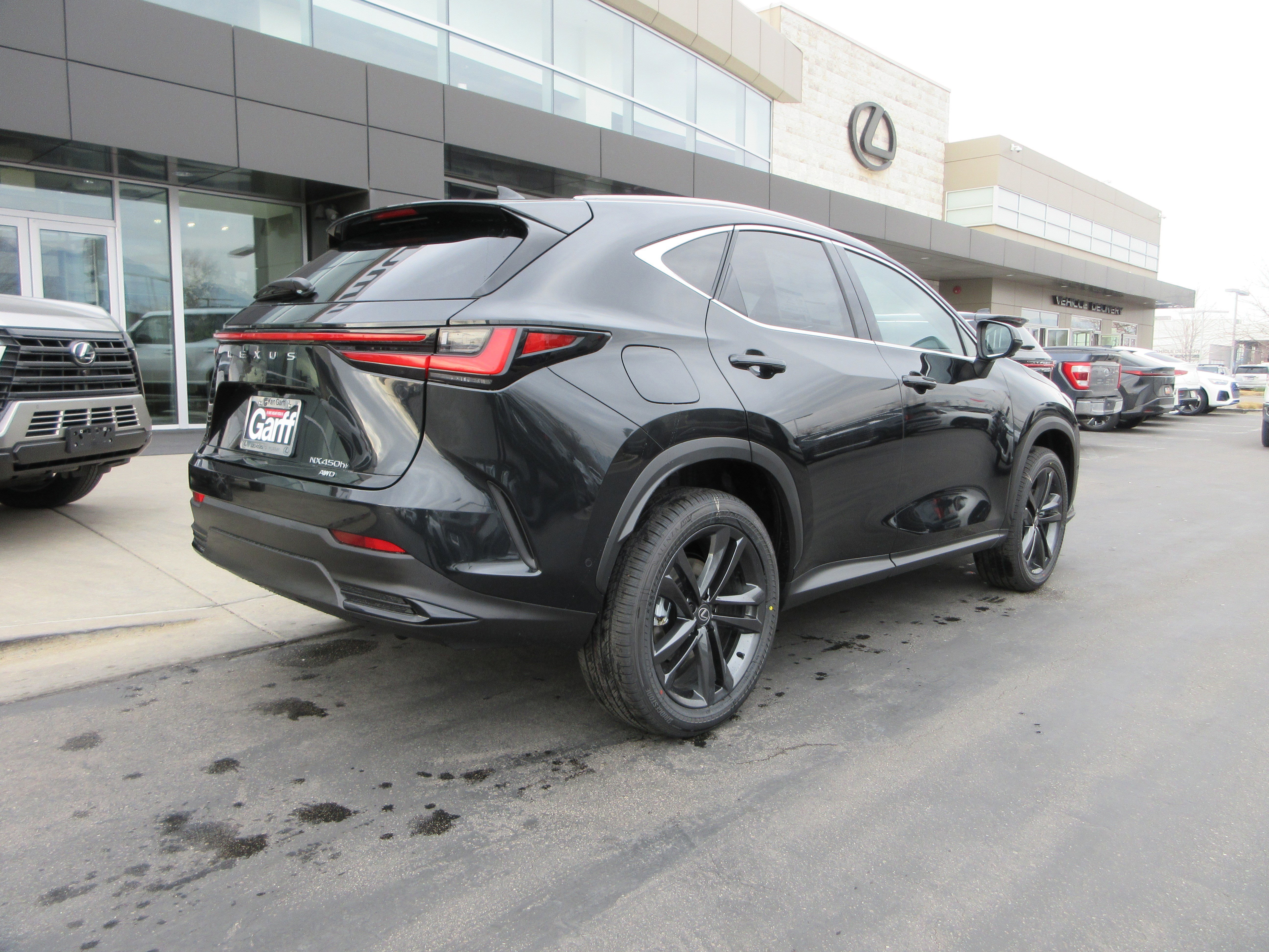 2026 Lexus NX 450h+ Luxury - Photo 9