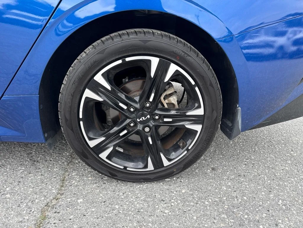 Used 2022 Blue Kia GT-Line image 30