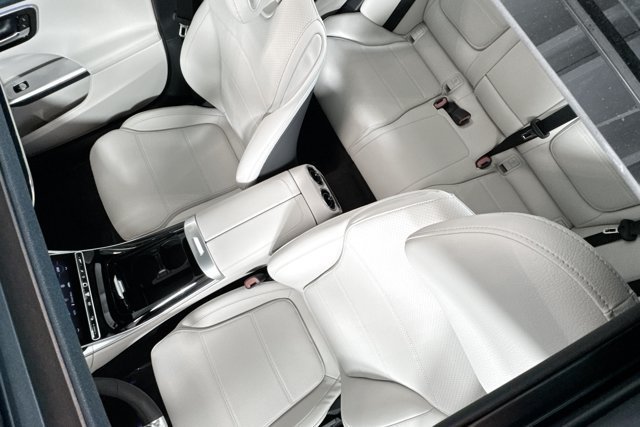New 2026 Polar White Mercedes-Benz C 300 image 49