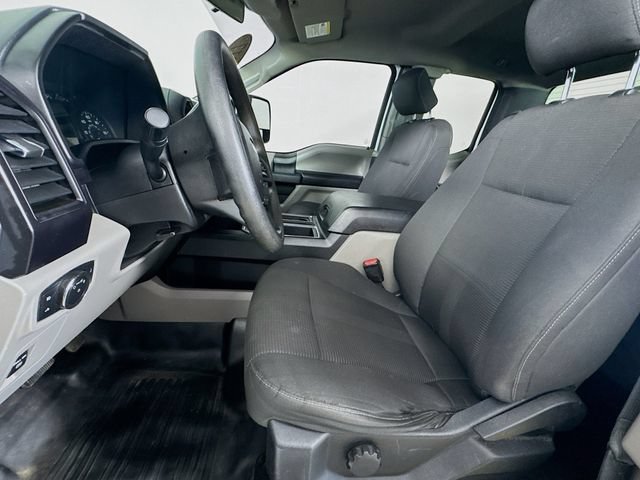 Used 2017 White Ford XL image 11