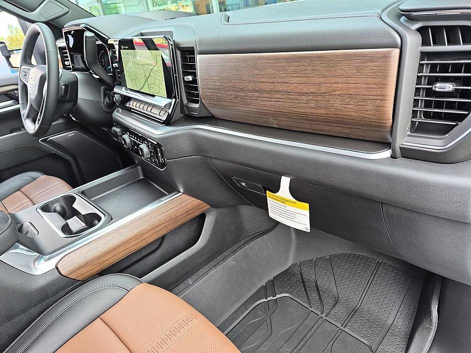 2026 Chevrolet Silverado 2500 HD High Country - Photo 36