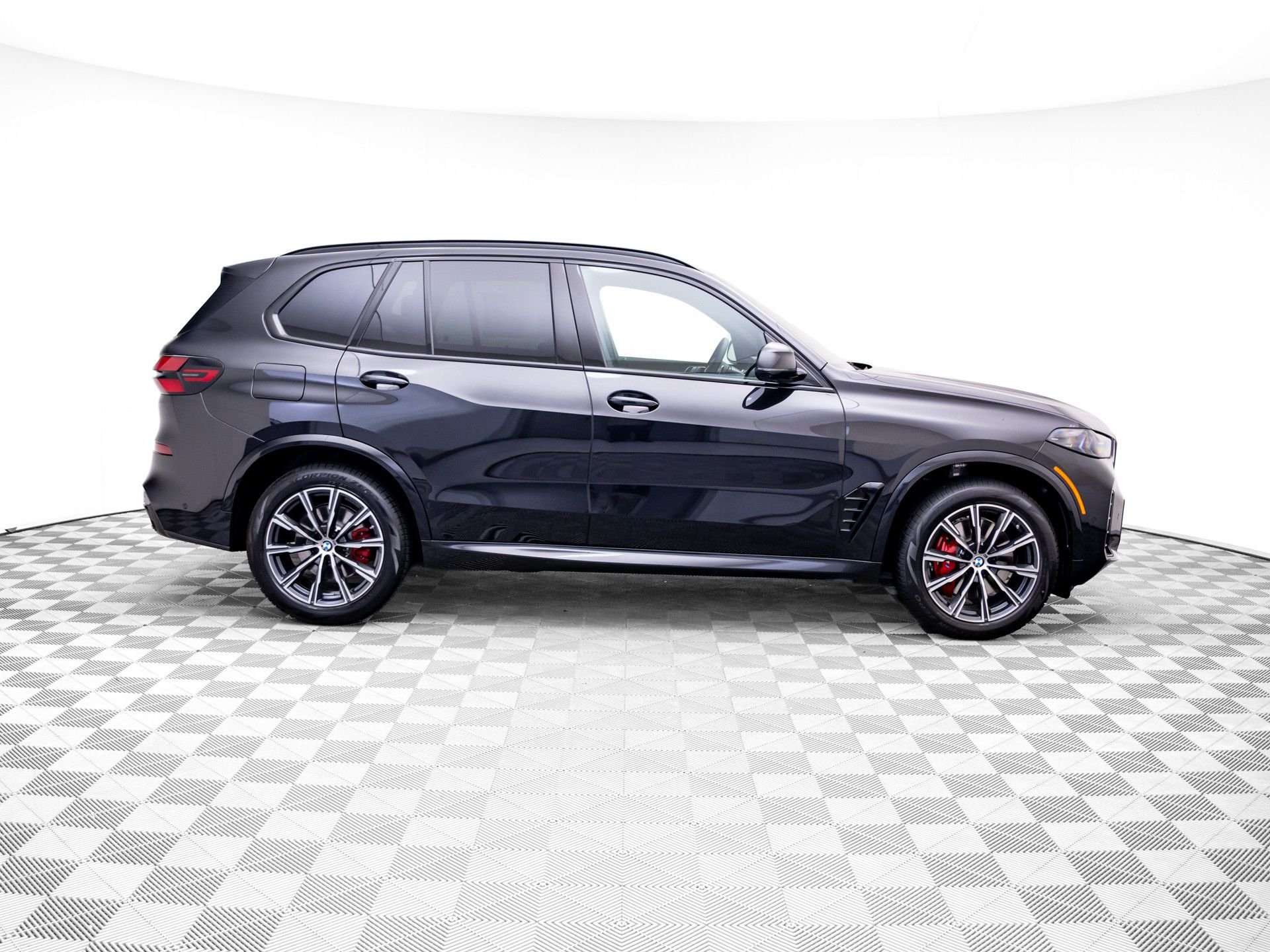 New 2026 Black Sapphire Metallic BMW xDrive40i image 8