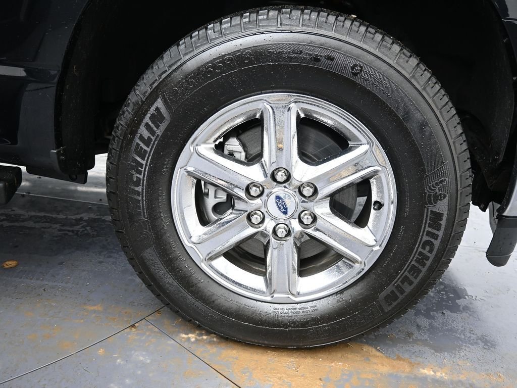 2025 Ford F-150 XLT - Photo 27