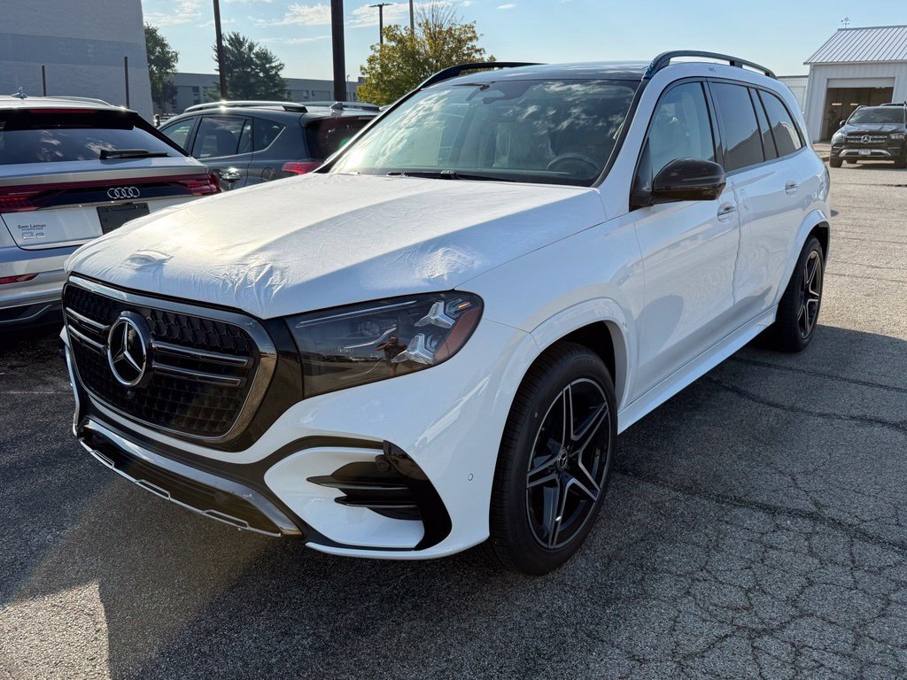 New 2027 Polar White Mercedes-Benz GLS 450 image 4