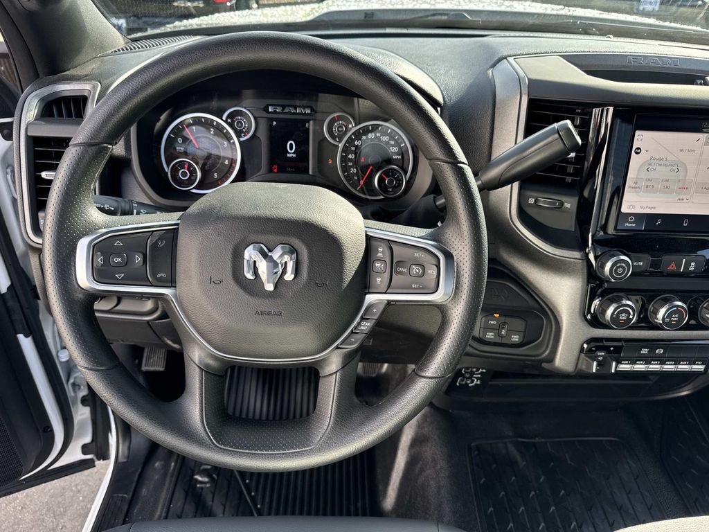 2026 RAM 3500 Chassis Tradesman - Photo 32