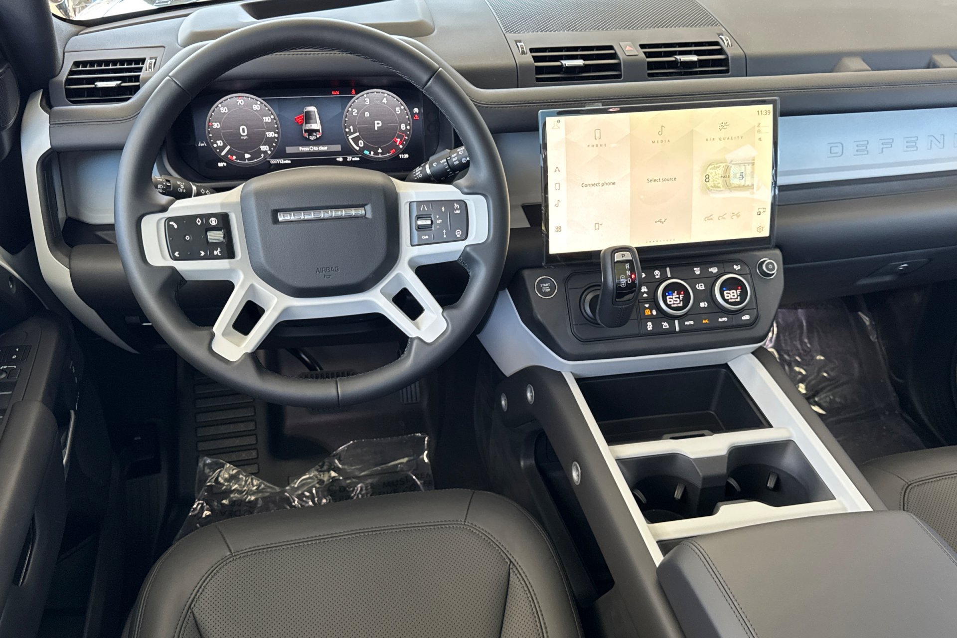 2026 Land Rover Defender S - Photo 16