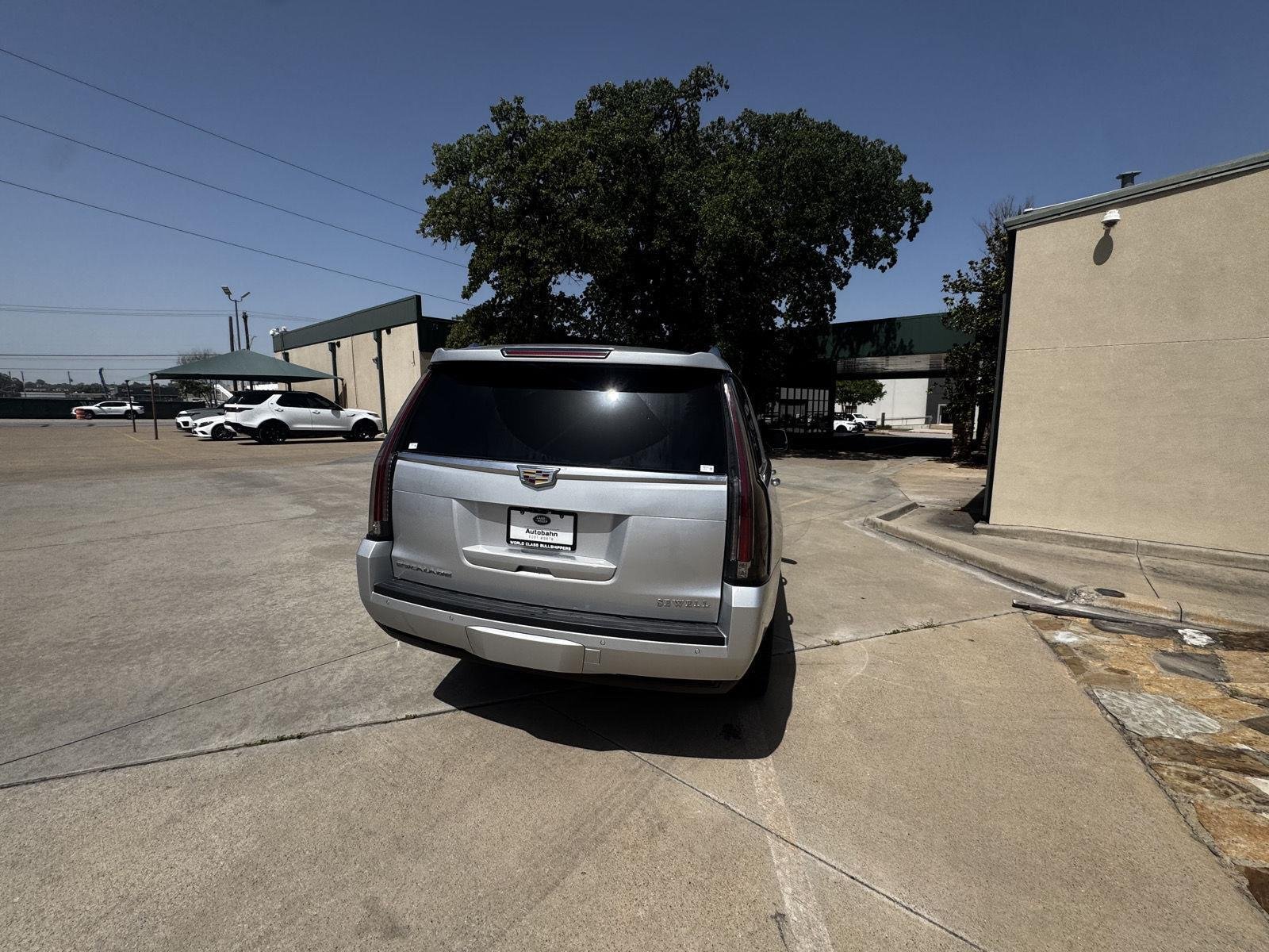 Used 2017 Radiant Silver Metallic Cadillac Platinum image 5
