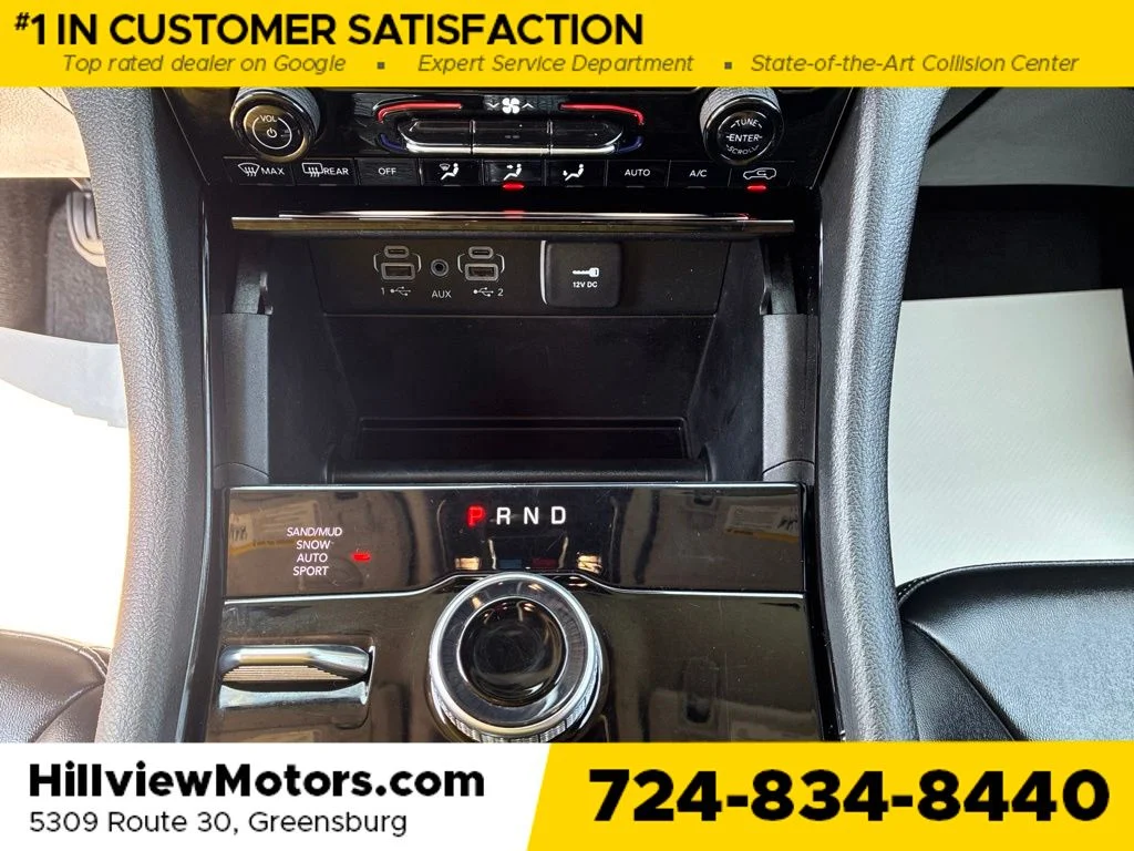 Used 2023 Bright White Clearcoat Jeep Limited image 31