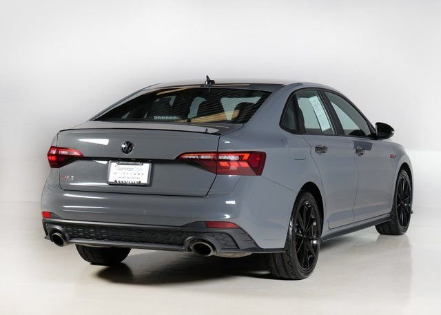 2024 Volkswagen Jetta GLI Autobahn Anniversary Edition photo 2