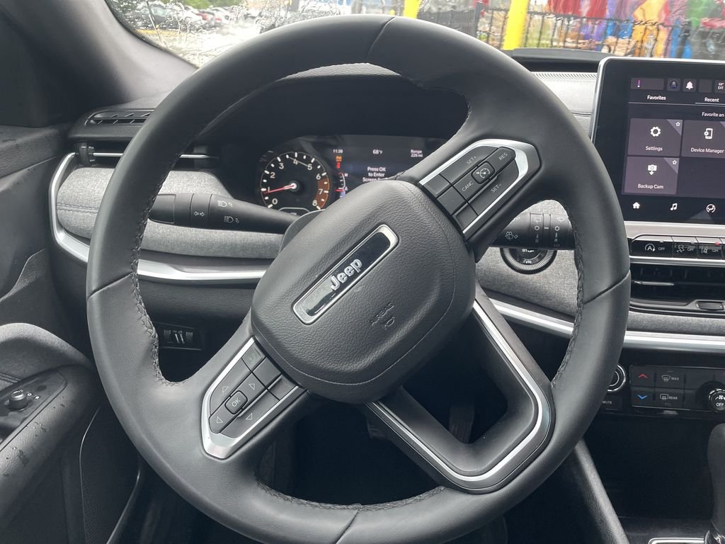 Used 2024 Blue Jeep Latitude image 16