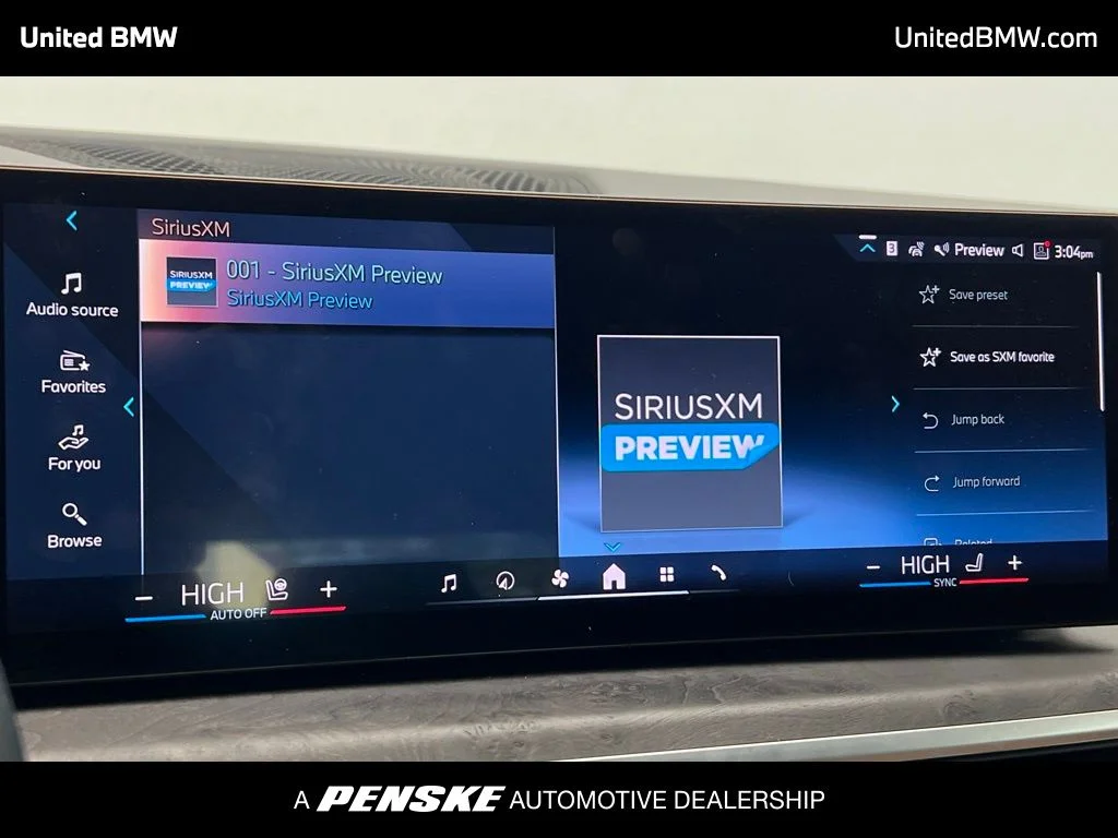 Used 2025 White Metallic BMW xDrive40i image 14