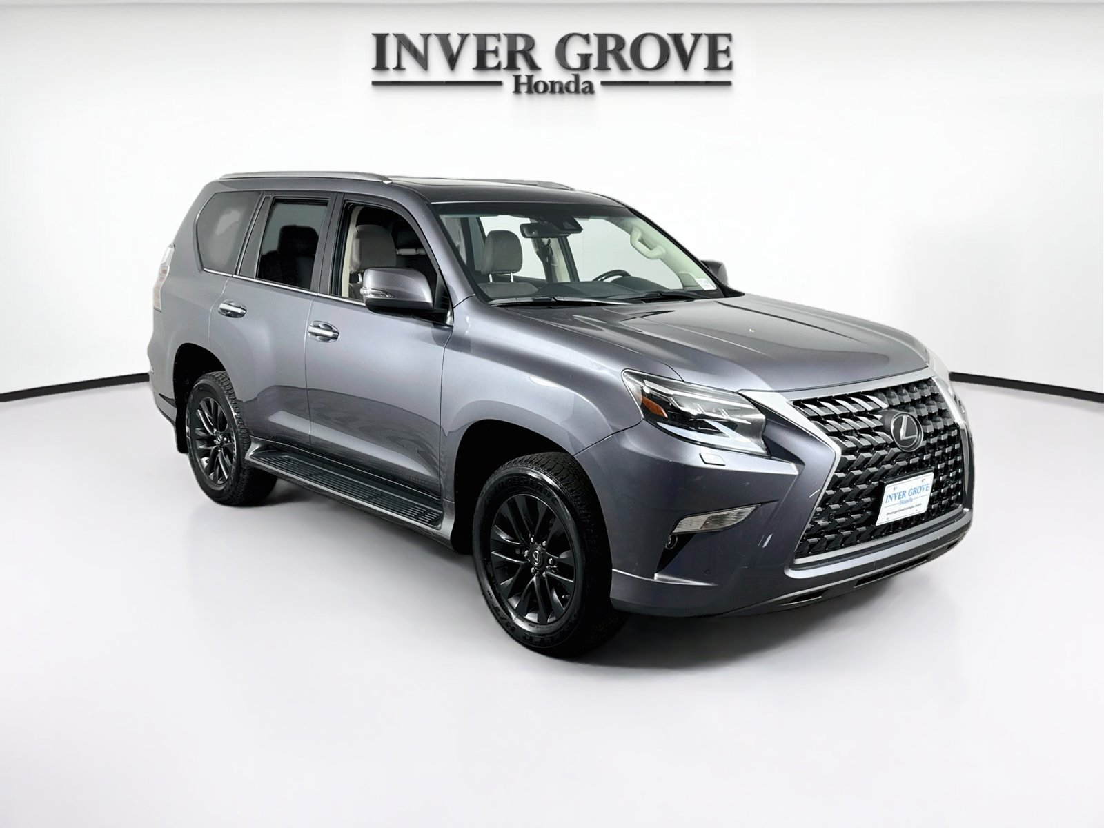 Used 2021 Gray Pearl Lexus 460 image 3