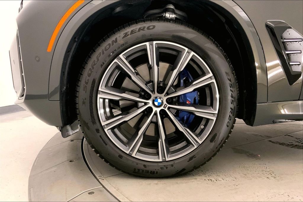 Used 2026 Dravit Grey Metallic BMW  image 9