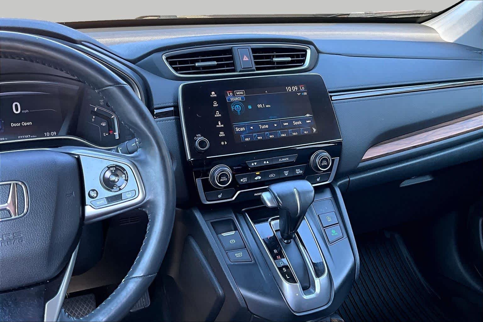 Used 2020 Radiant Red Metallic Honda Touring image 7