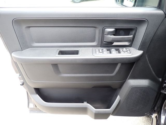 New 2026 Granite Crystal Metallic Clear-Coat Exterior Paint RAM Tradesman image 15