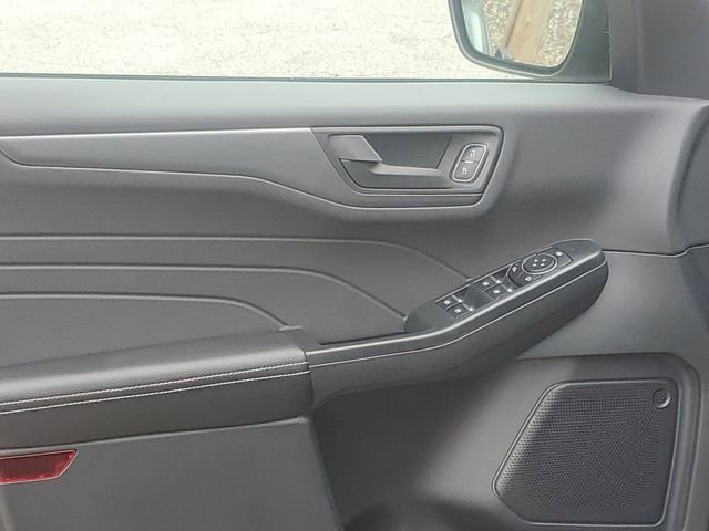 New 2026 Agate Black Metallic Ford Active® image 40