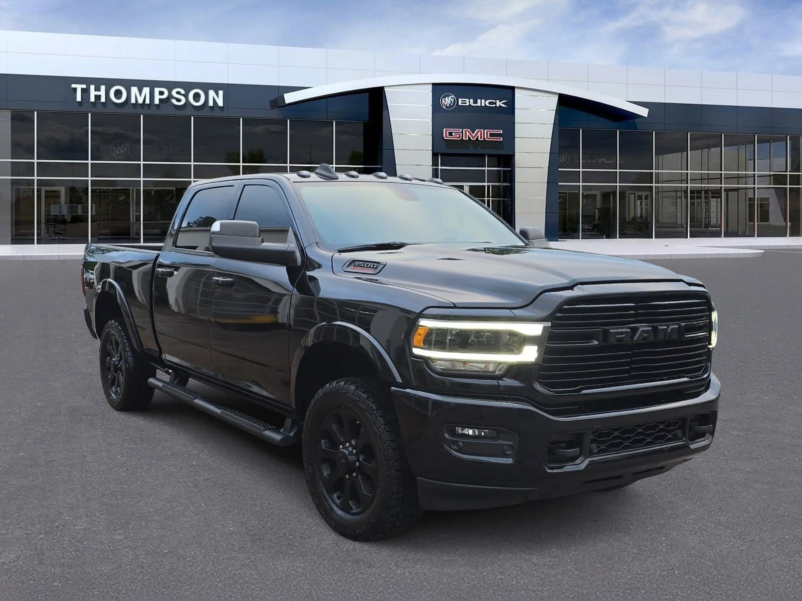 2020 RAM 3500 Laramie 4X4 Crew Cab SWB's photo